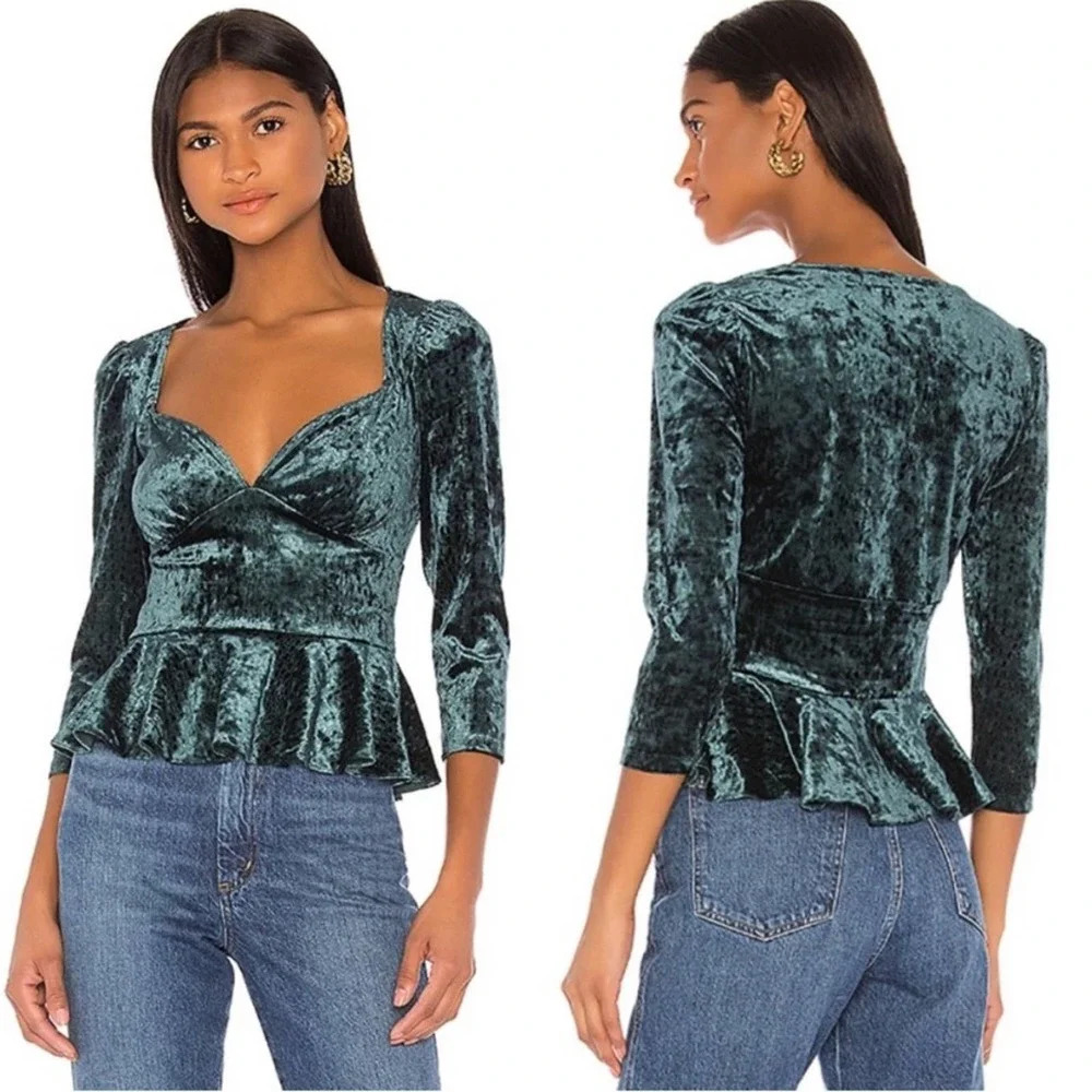 SAYLOR Delfina Blouse Emerald Green Snakeskin Velvet Size Small